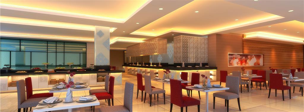 Four Points By Sheraton Makassar Kültér fotó