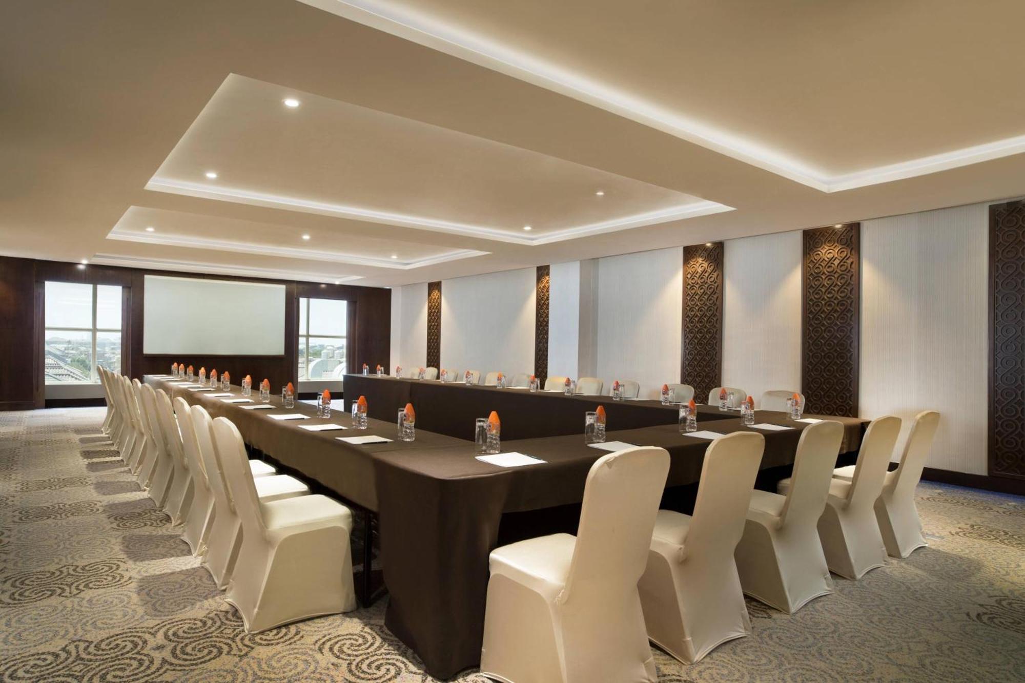 Four Points By Sheraton Makassar Kültér fotó