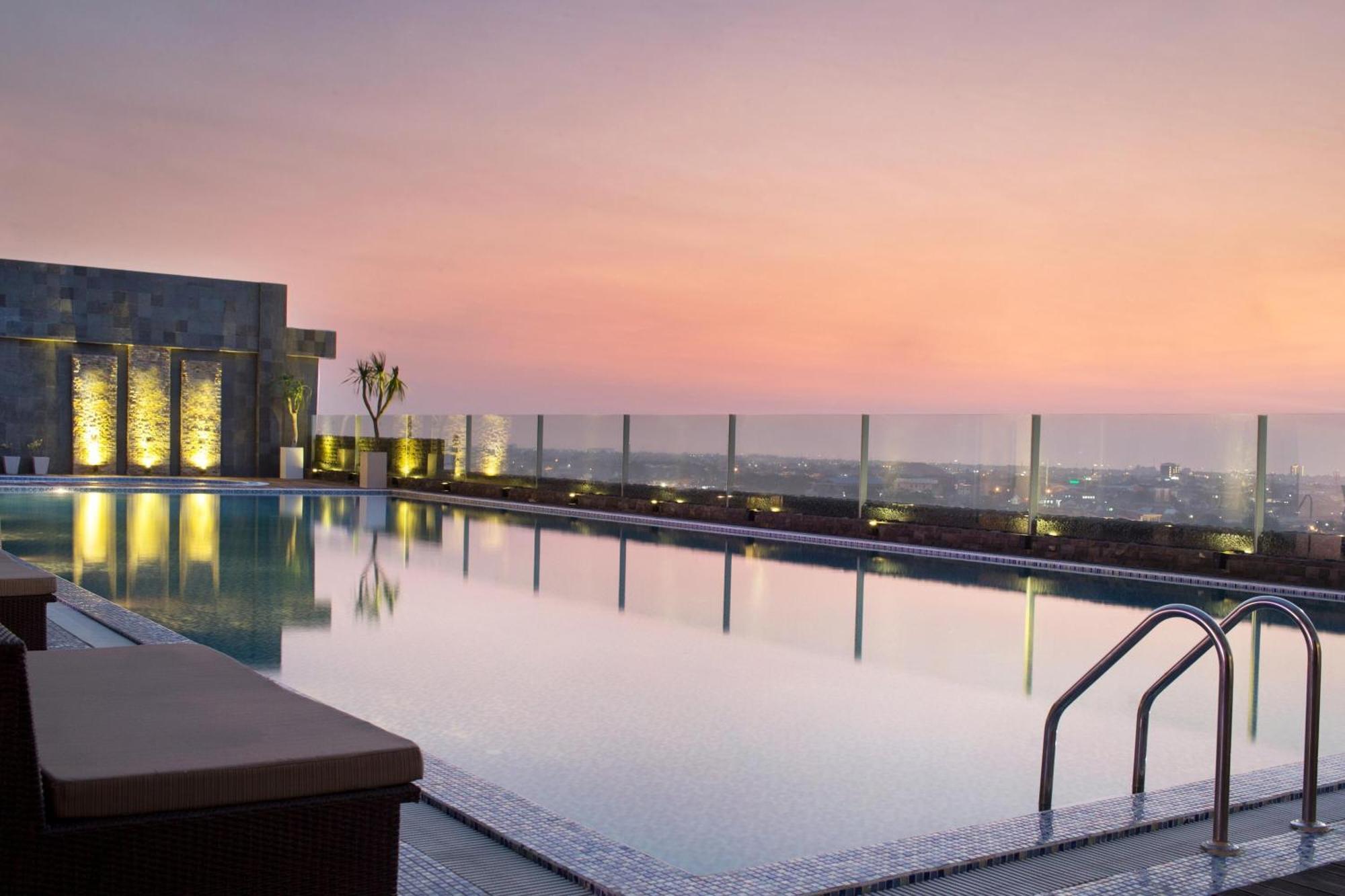 Four Points By Sheraton Makassar Kültér fotó